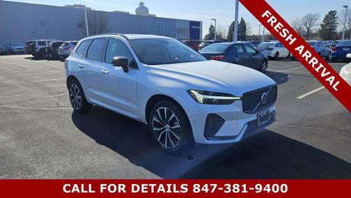 2023 Volvo XC60 B5 Plus Dark Theme