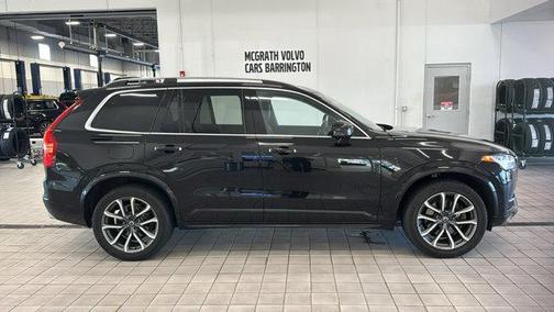 2019 Volvo XC90 T6 Momentum