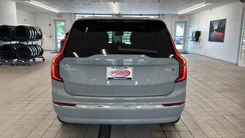 2026 Volvo XC90 Plus
