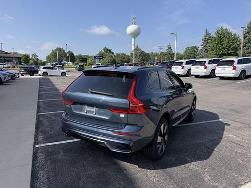Denim Blue Metallic 2024 Volvo XC60 Recharge Plug-In Hybrid T8 Plus Dark Theme