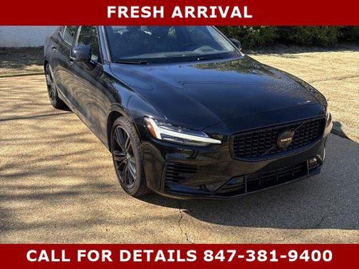 2023 Volvo S60 Recharge Plug-In Hybrid T8 Plus Black Edition