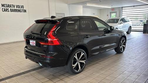 2025 Volvo XC60 B5 Ultra