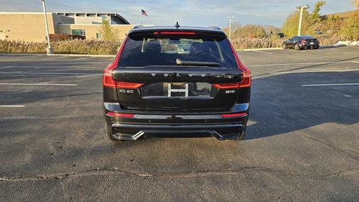 2025 Volvo XC60 B5 Core