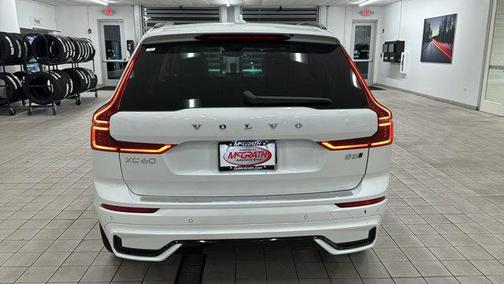 2026 Volvo XC60 B5 Ultra