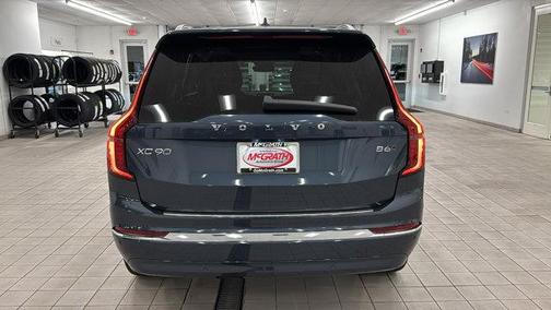 2026 Volvo XC90 B6 Plus 6-Seater