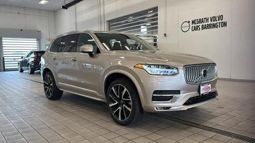 2025 Volvo XC90 B5 Plus