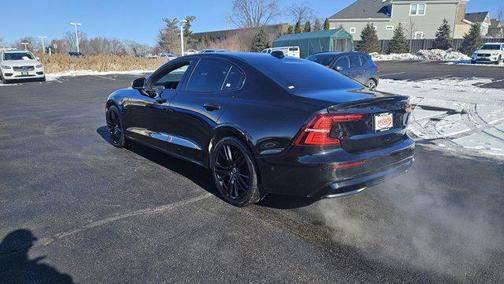 2023 Volvo S60 Recharge Plug-In Hybrid T8 Plus Black Edition