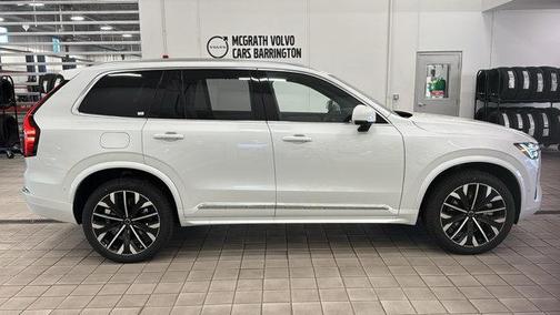 2025 Volvo XC90 Plug-In Hybrid T8 Ultra 7-Seater