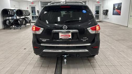 2016 Nissan Pathfinder Platinum