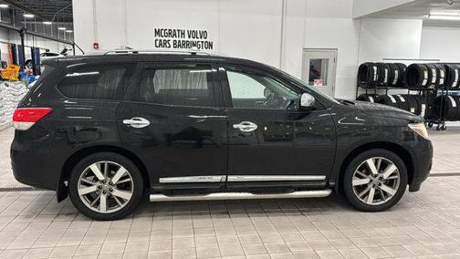 2016 Nissan Pathfinder Platinum