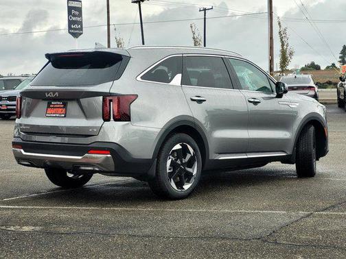 2026 Kia Sorento Hybrid EX