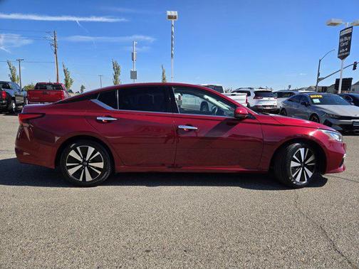 2019 Nissan Altima 2.5 SV