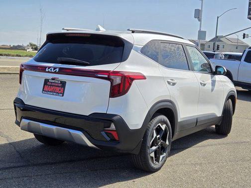 2025 Kia Seltos EX