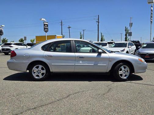 2000 Ford Taurus SEL