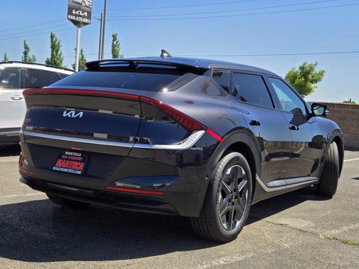 2025 Kia EV6 Light Long Range