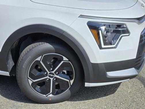 2025 Kia Niro EX