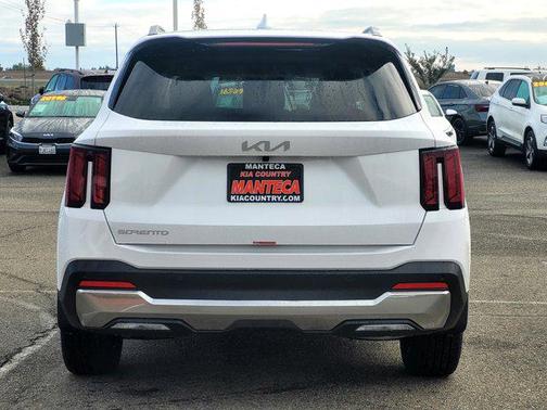 2026 Kia Sorento S