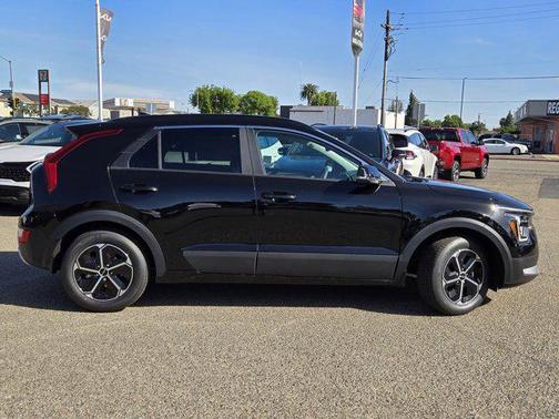 2025 Kia Niro Plug-In Hybrid EX