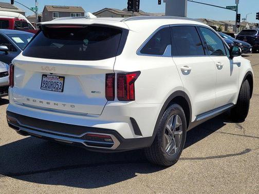 2022 Kia Sorento Hybrid EX