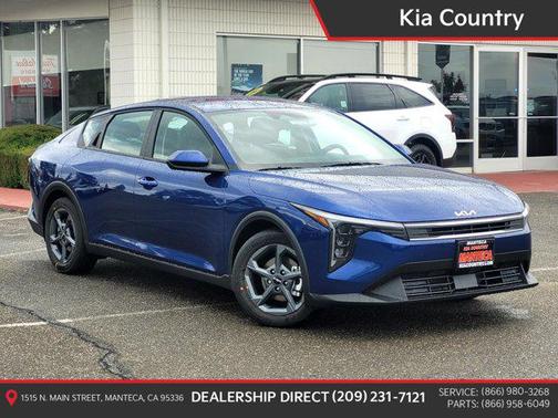 2025 Kia K4 LXS