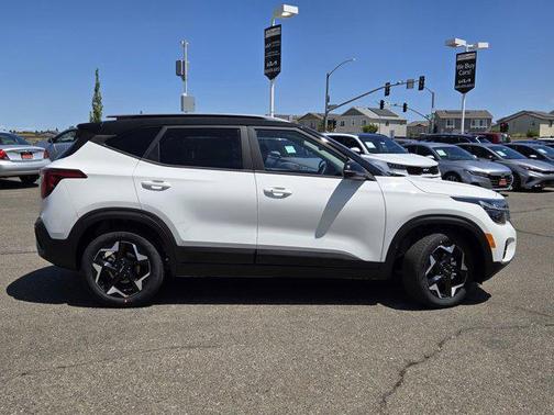 2025 Kia Seltos S