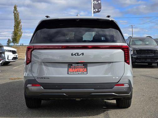 2026 Kia Carnival Hybrid SX Prestige