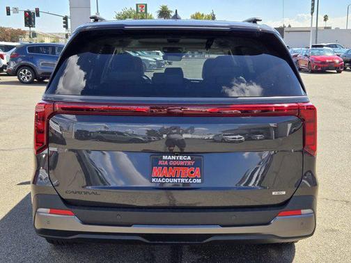 2026 Kia Carnival Hybrid SX