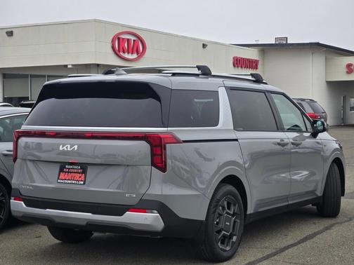 2026 Kia Carnival Hybrid EX