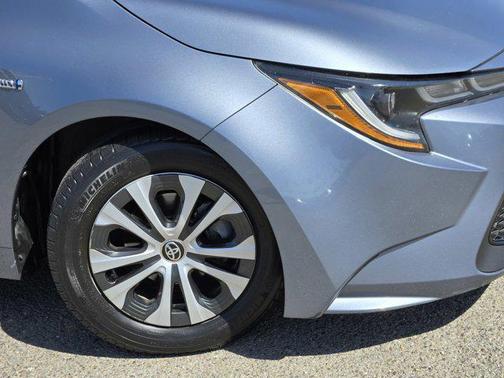 2020 Toyota Corolla Hybrid LE
