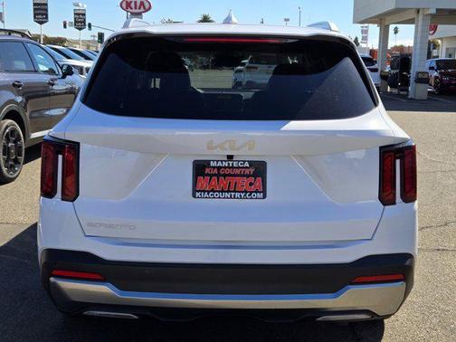2026 Kia Sorento EX