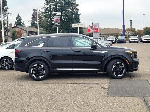 2026 Kia Sorento Hybrid EX