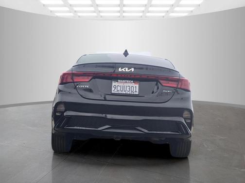 Aurora Black 2023 Kia Forte GT-Line