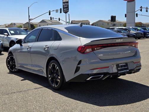 2024 Kia K5 GT-Line