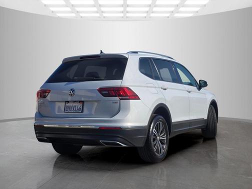 2018 Volkswagen Tiguan 2.0T SEL