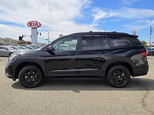 2022 Honda Pilot AWD TrailSport