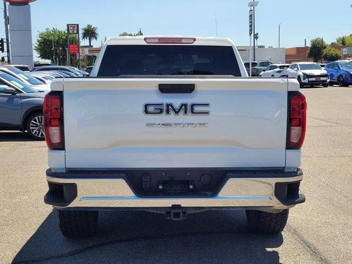 2023 GMC Sierra 1500 Pro
