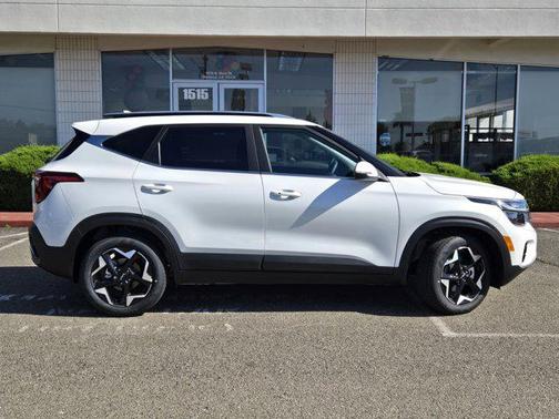2025 Kia Seltos EX