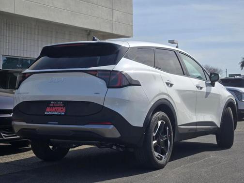 2026 Kia Sportage SX Turbo