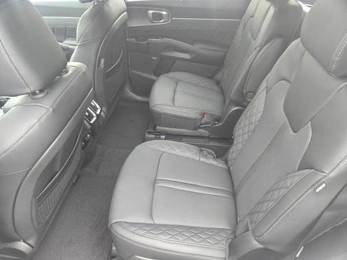 2026 Kia Sorento Hybrid SX Prestige