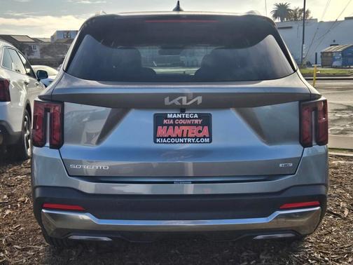 2026 Kia Sorento Hybrid EX