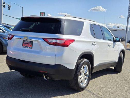 2020 Chevrolet Traverse LT Cloth