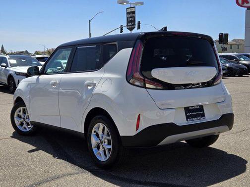 2023 Kia Soul S