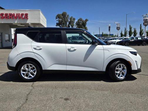2023 Kia Soul S
