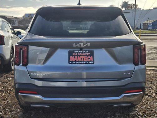 2026 Kia Sorento Hybrid EX