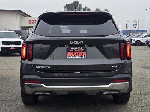 2026 Kia Sorento Hybrid EX