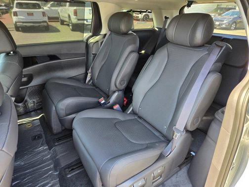 2025 Kia Carnival SX Prestige