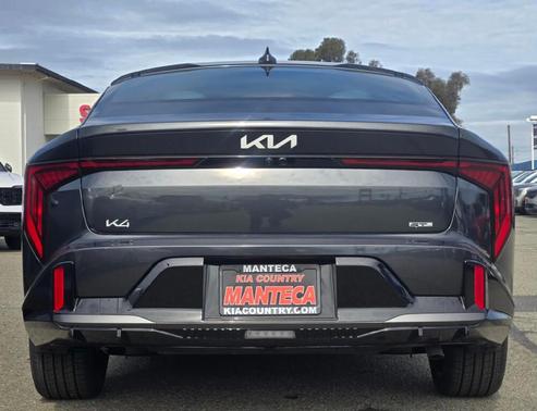 2026 Kia K4 GT-Line