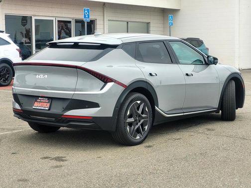 2025 Kia EV6 Light Long Range