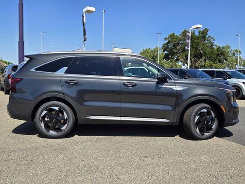 2025 Kia Sorento Hybrid EX