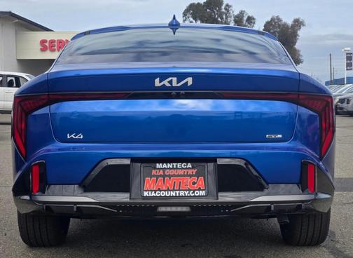 2025 Kia K4 GT-Line